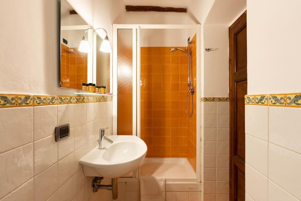 Keys Of Italy - Corsob 9 - Florentine Studio Close To Palazzo Vecchio Florence Extérieur photo